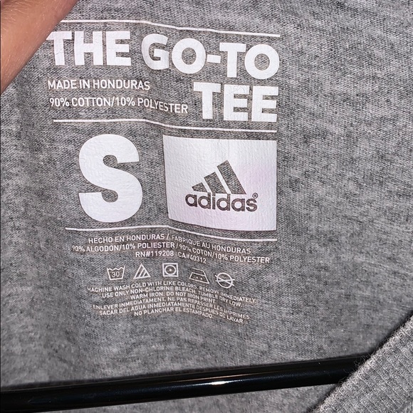 Adidas T-Shirt - Picture 4 of 4